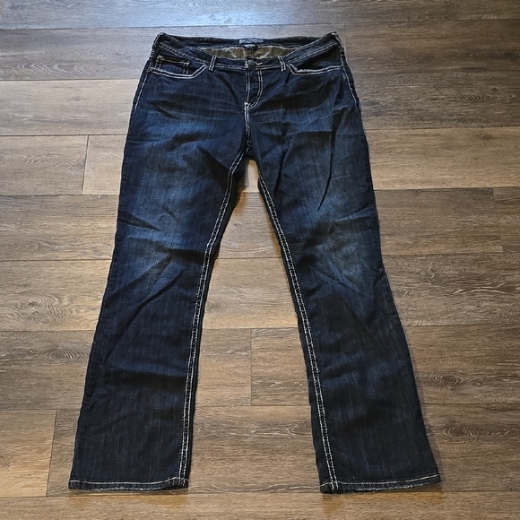 Silver Jeans Denim - Silver Jeans  Women's Size 18/35 Blue Straight Leg Denim Pants